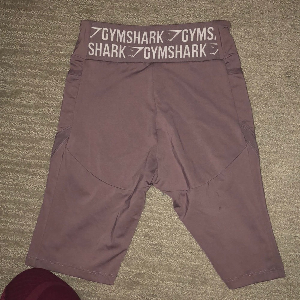 Gymshark bicycle shorts (xs)